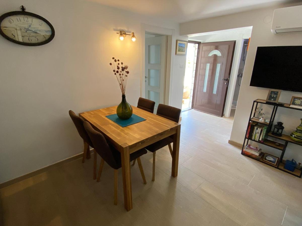 Baric Draga Apartment Ngoại thất bức ảnh